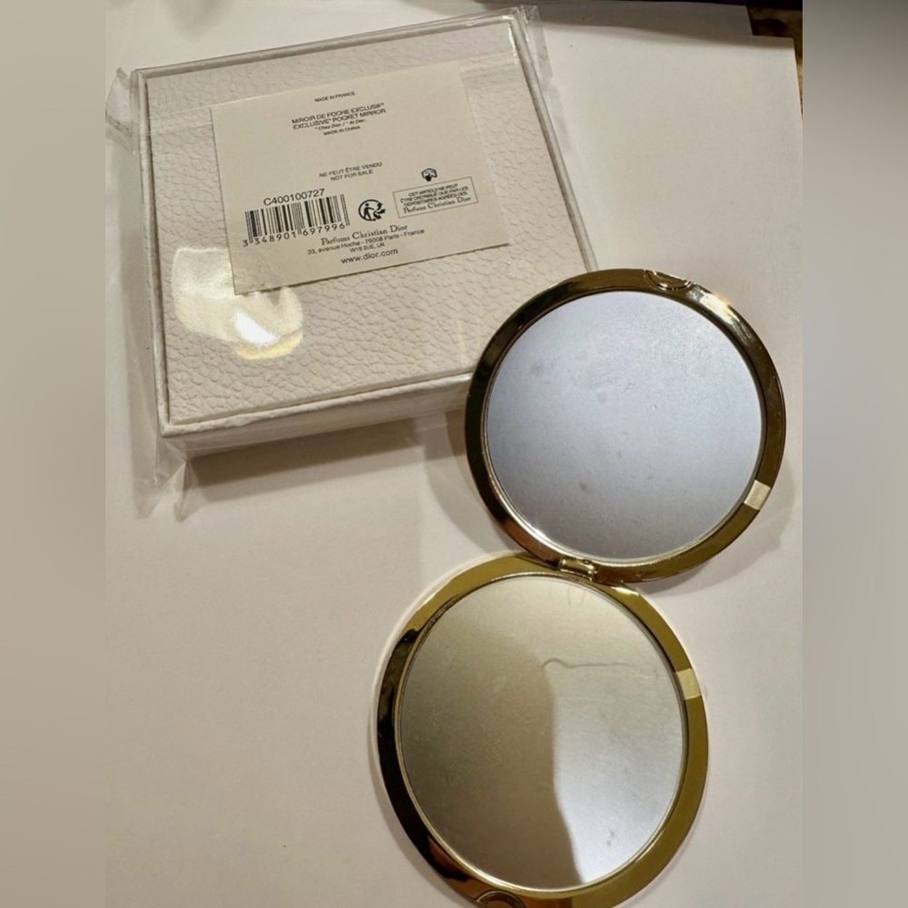 Dior Gold Metal Compact Mirror. NEW/SEALED/LABELED in original couture box GWP - Picture 8 of 9